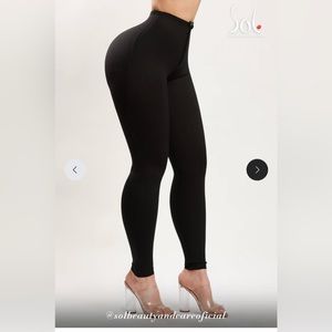 Sol beauty and care Luxury Leggings Skinny-Black-XL/BLACK- New Never Worn
